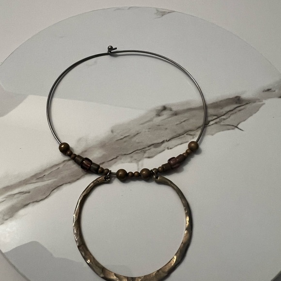 Elegant Gold and Brown beaded chocked - Picture 3 of 3